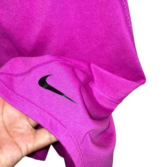 514. Nike running tank in coral size medium - Picture 2 of 6